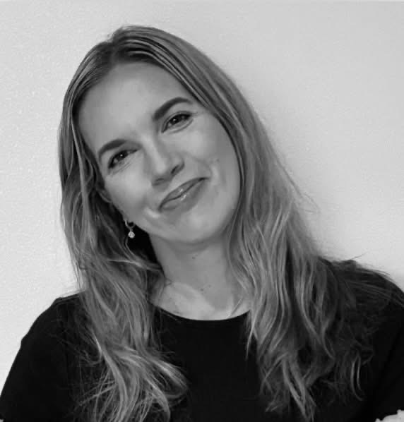 Portrait of Lydia, S2C practitioner.